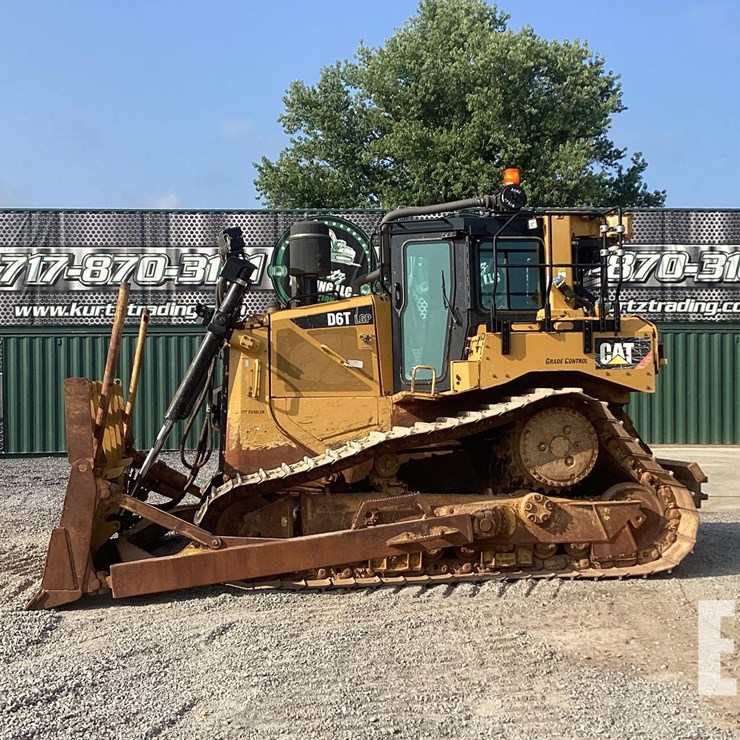 2019 CATERPILLAR D6T LGP