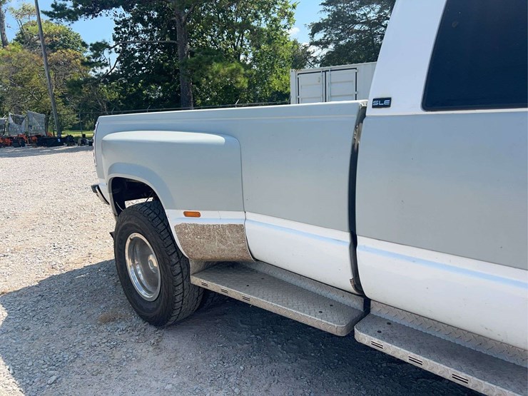 1995-gmc-k3500-image-6