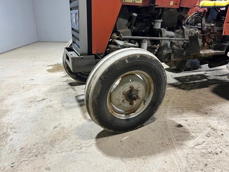massey-ferguson-231-image-9
