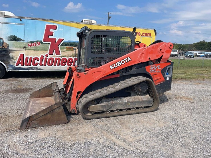kubota-svl95-2s-image-3