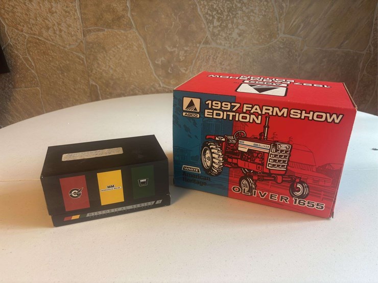 (2)-1/16-oliver-heritage-1655-+-1/64-agco-historical-set-nib-ertl-image-1