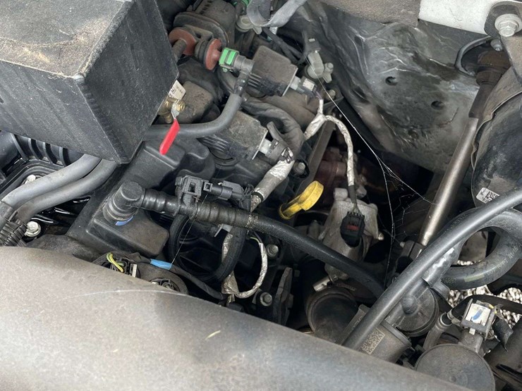 2020-ford-f150-xl-image-30
