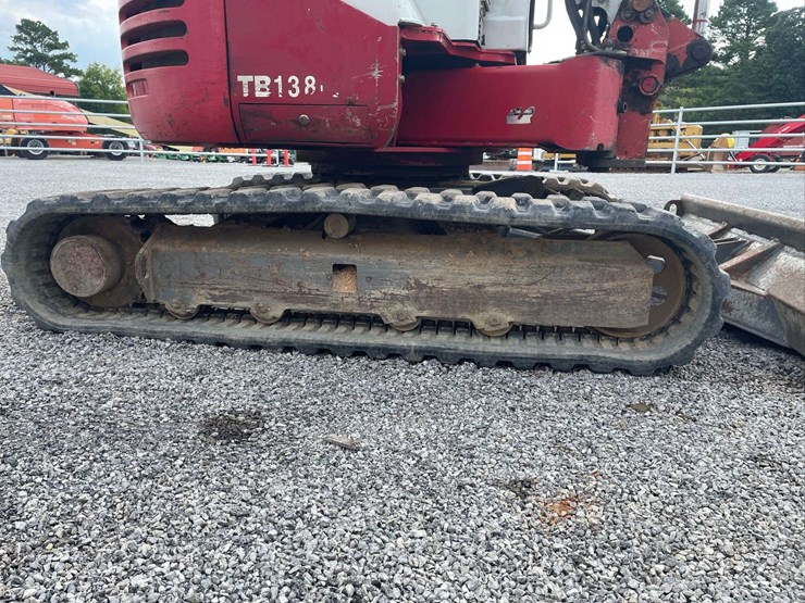 takeuchi-tb138fr-image-23