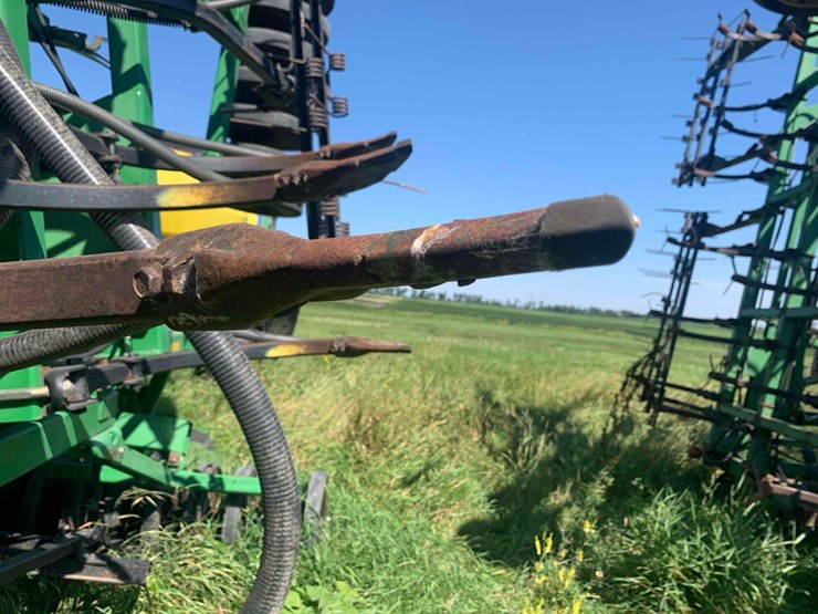 john-deere-1820-image-31