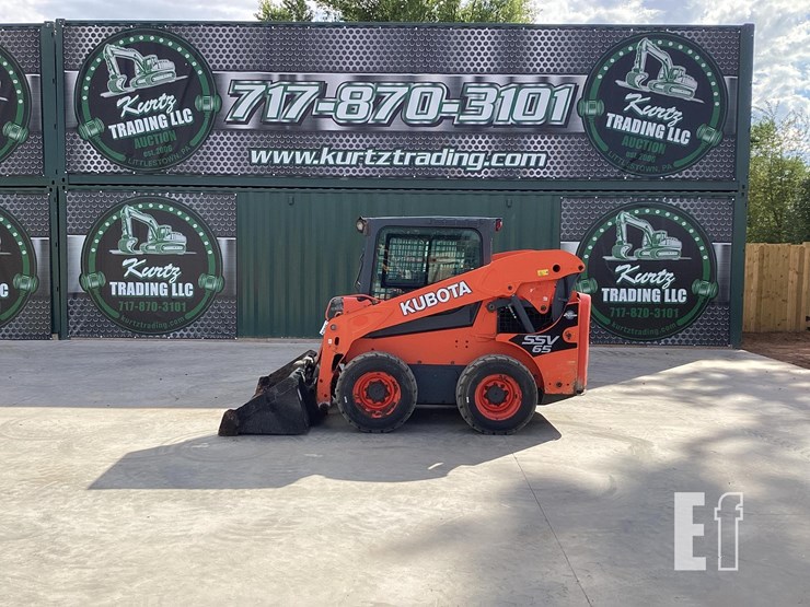 2016-kubota-ssv65-image-1