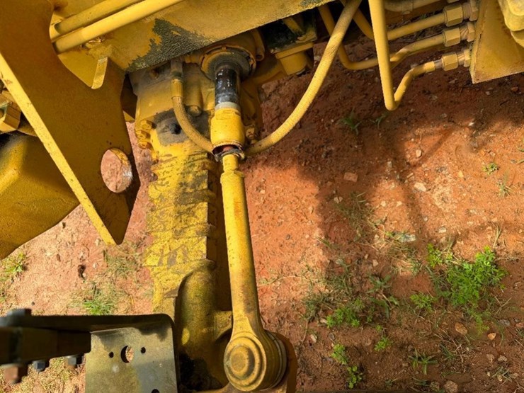 caterpillar-th62-image-15