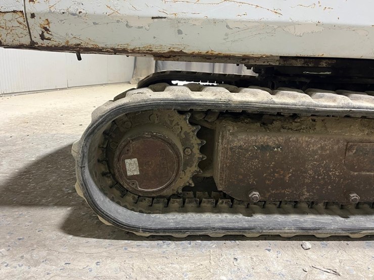 2000-bobcat-331-image-21