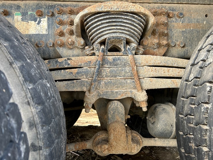 2006-sterling-l8500-image-38