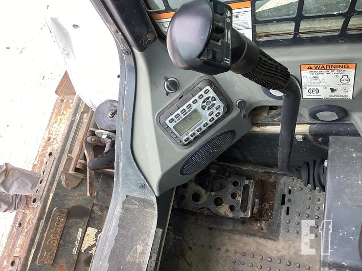 2019-bobcat-t595-image-17