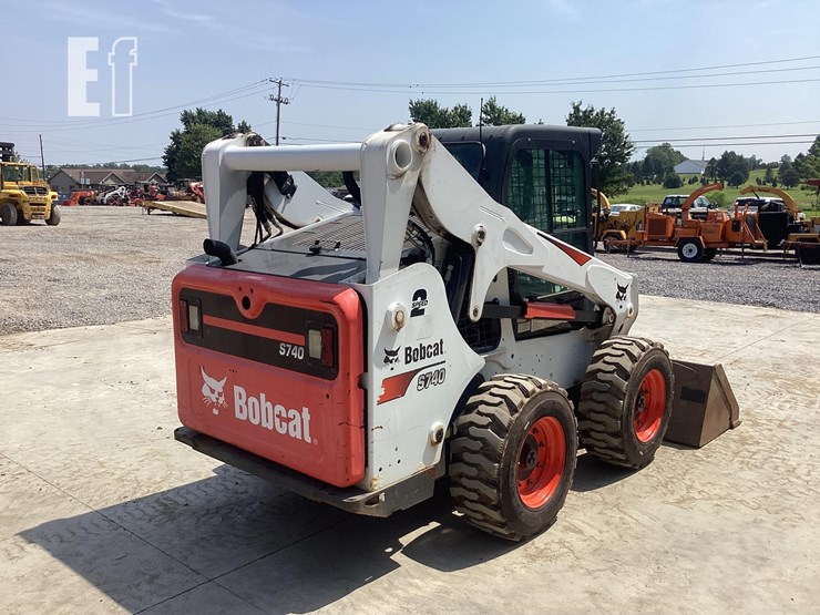 2017-bobcat-s740-image-4