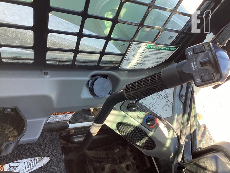 2015-bobcat-t590-image-20
