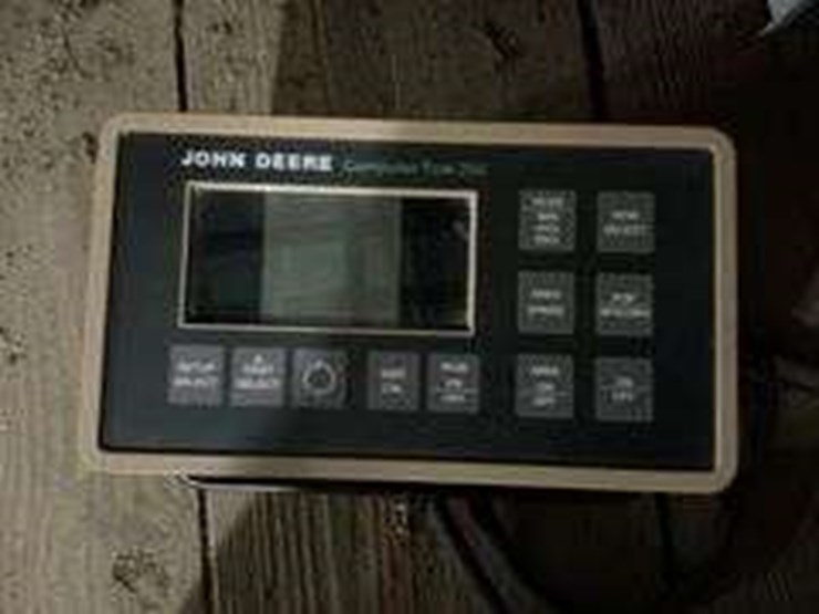john-deere-1770-image-13