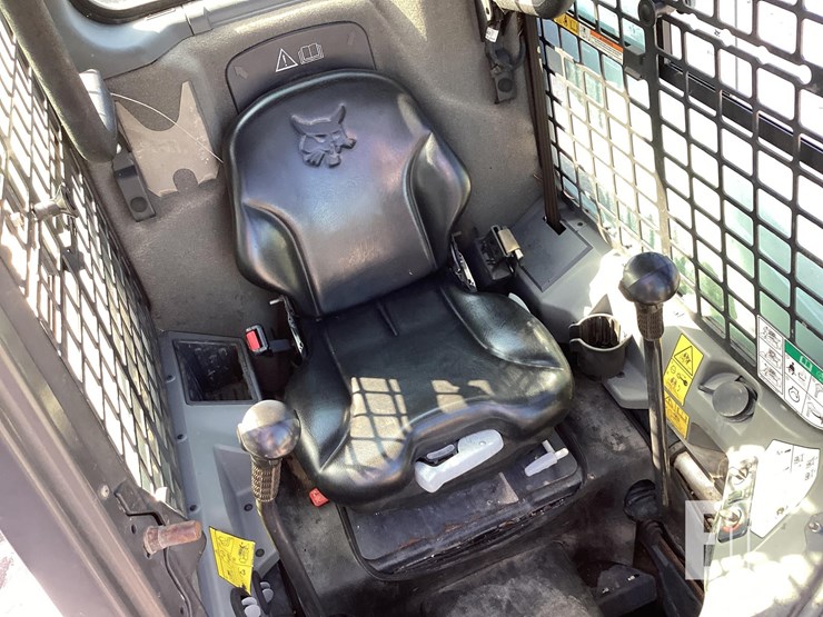 2022-bobcat-t450-image-15