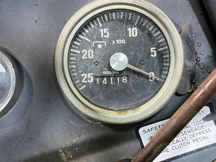 massey-ferguson-231-image-18