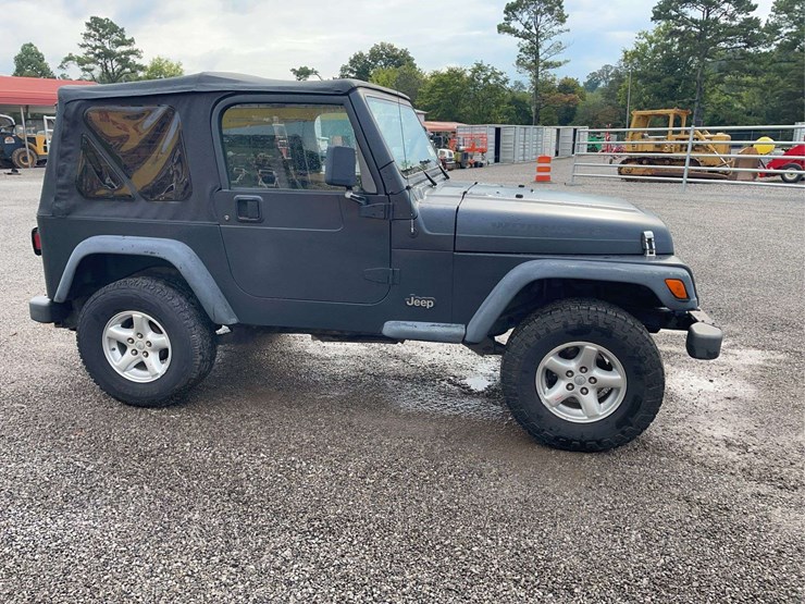 1998-jeep-wrangler-image-7