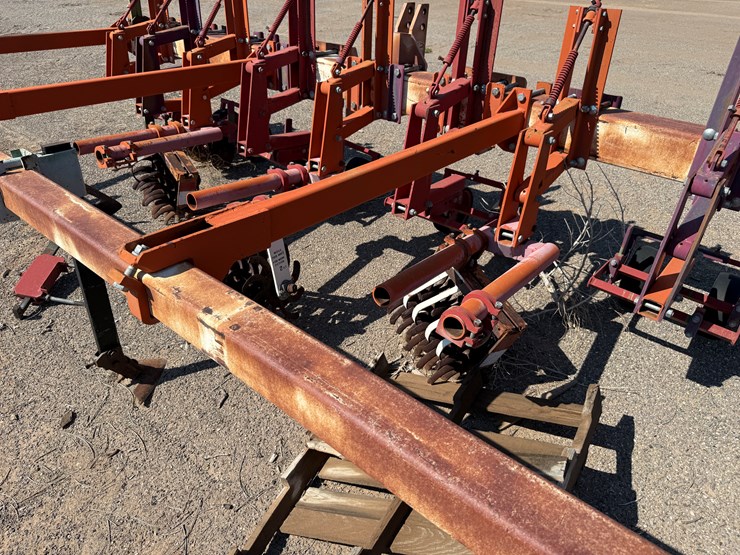 #9111-•-david-koenig-4-row-cultivator,-3-pt-image-5