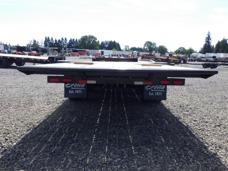 2025-delta-26'-t/a-tilt-deck-trailer-image-15