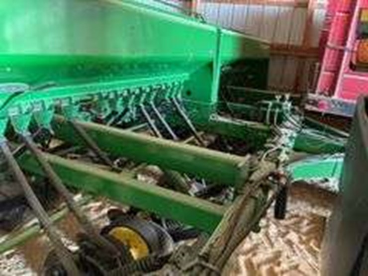 john-deere-750-image-6