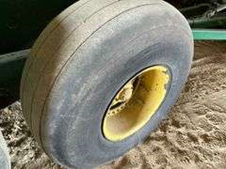 john-deere-650-image-13