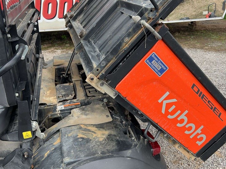 kubota-rtvx1140-image-21