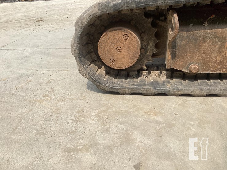 2014-bobcat-e32-image-14