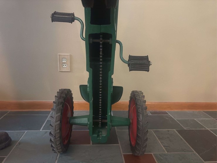 oliver-88-diesel-pedal-tractor-eska-image-11