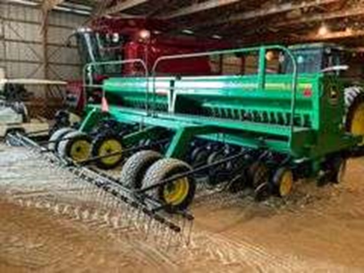 john-deere-750-image-3