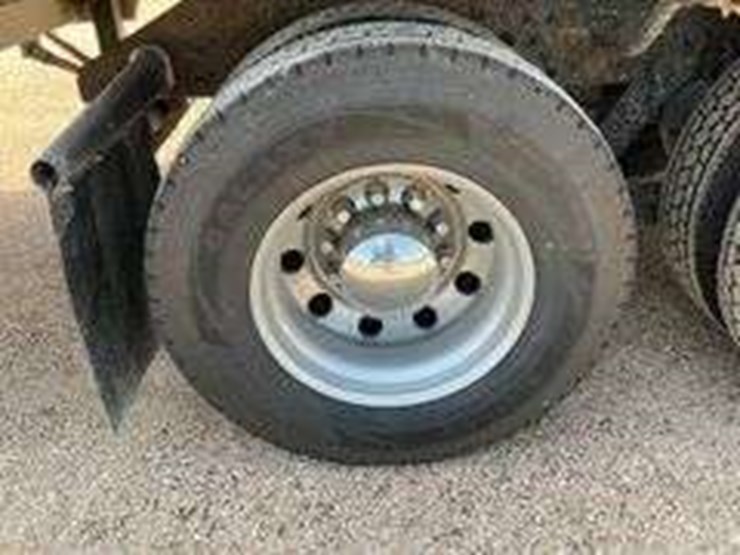 2006-kenworth-t800-image-25