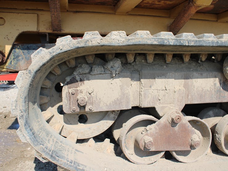 2009-morooka-mst2200vd-image-5