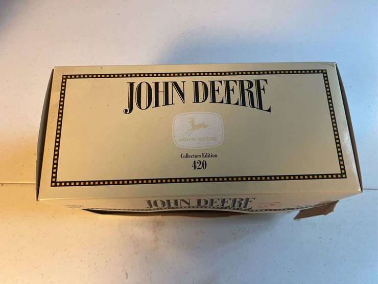 john-deere-420-image-6