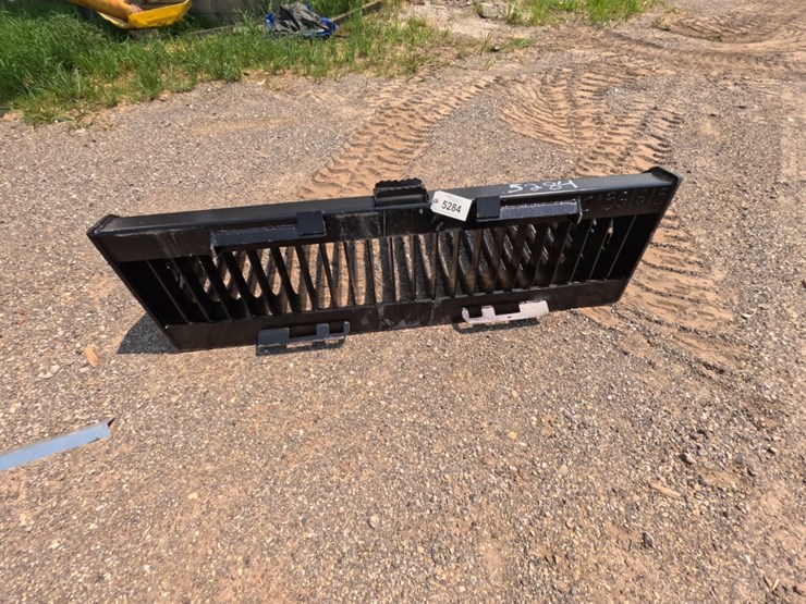 #5284-•-72"-skid-steer-fine-skeleton-bucket-high-side-image-4