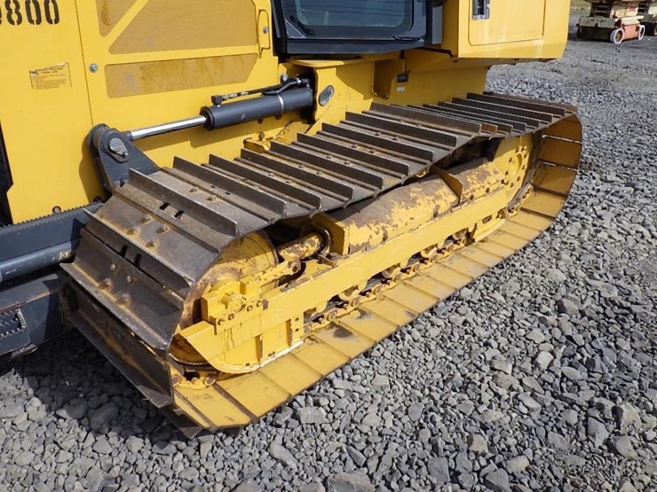 2021-deere-450k-lgp-image-41