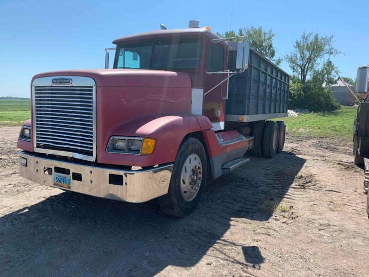 1990-freightliner-grain-truck-image-1