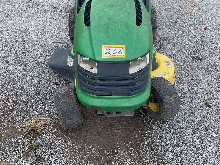 john-deere-l110-image-4