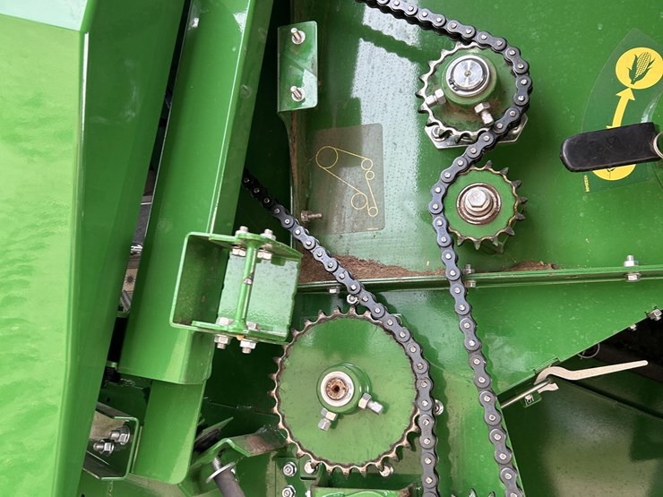 2024-john-deere-s790-image-49
