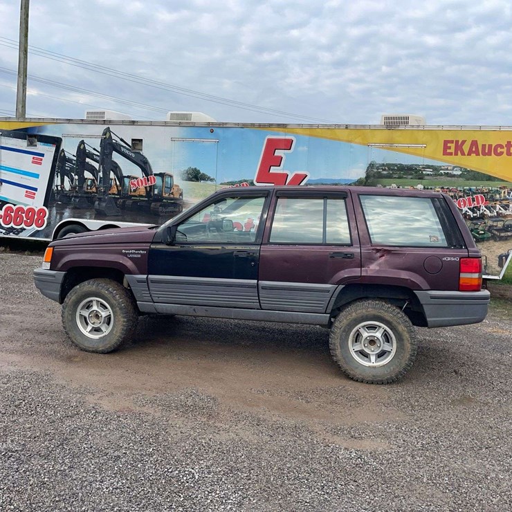 1994 JEEP CHEROKEE
