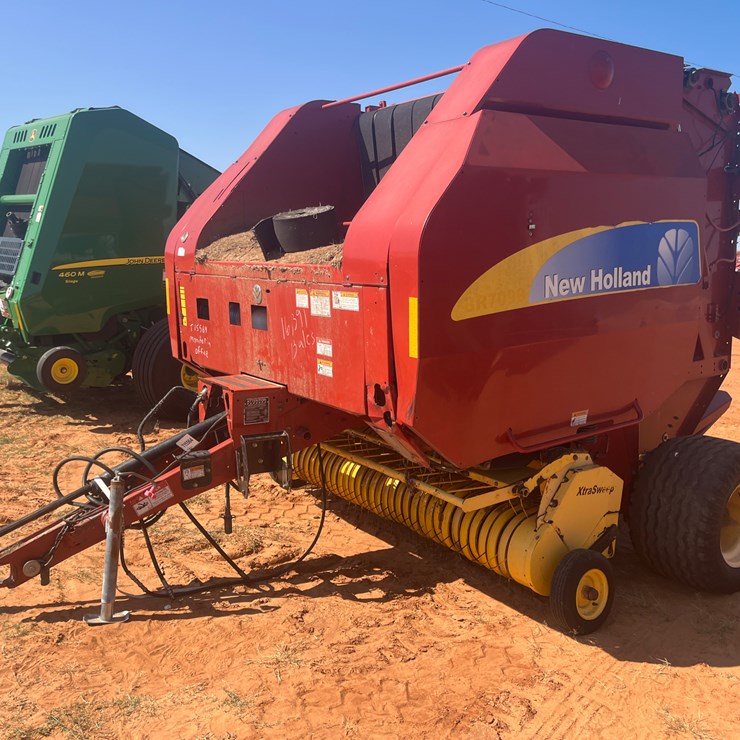 NEW HOLLAND BR7090