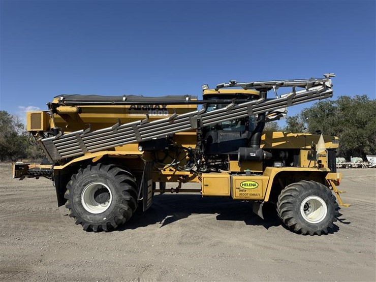 2005-john-deere-70-image-8