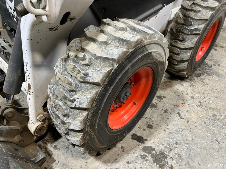 2022-bobcat-s76-image-12