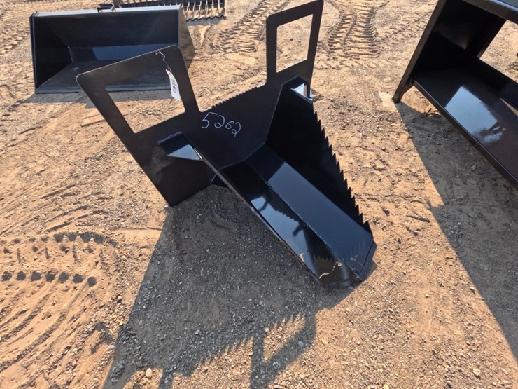 #5262-•-40"-skid-steer-tree-spade-image-1