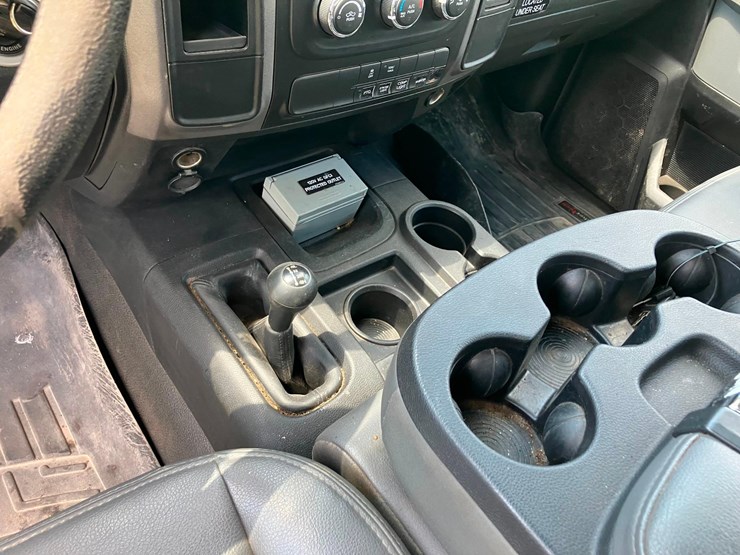2017-ram-4500-bucket-truck-image-12
