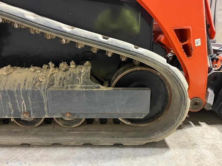 2021-kubota-svl75-2-image-21