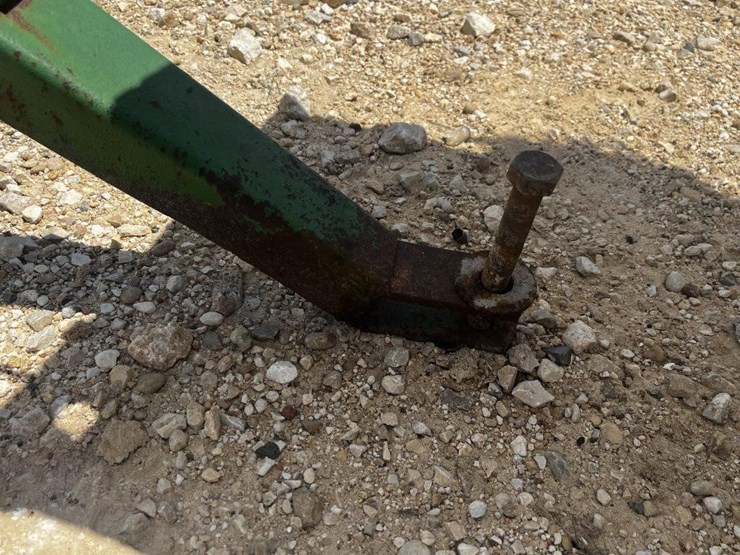l2---square-bale-loader-image-8