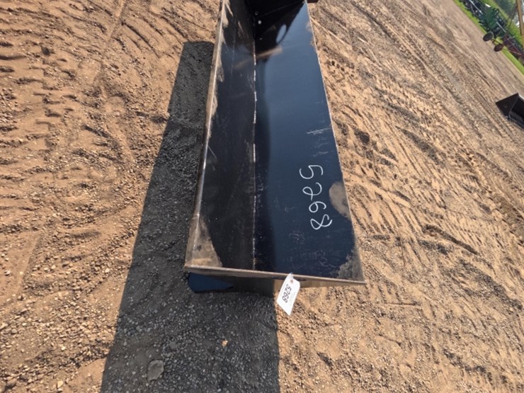 #5268-•-heavy-duty-cattle-feeder-image-1