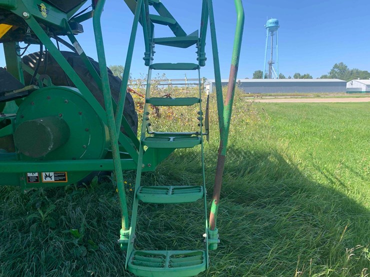 john-deere-1820-image-16