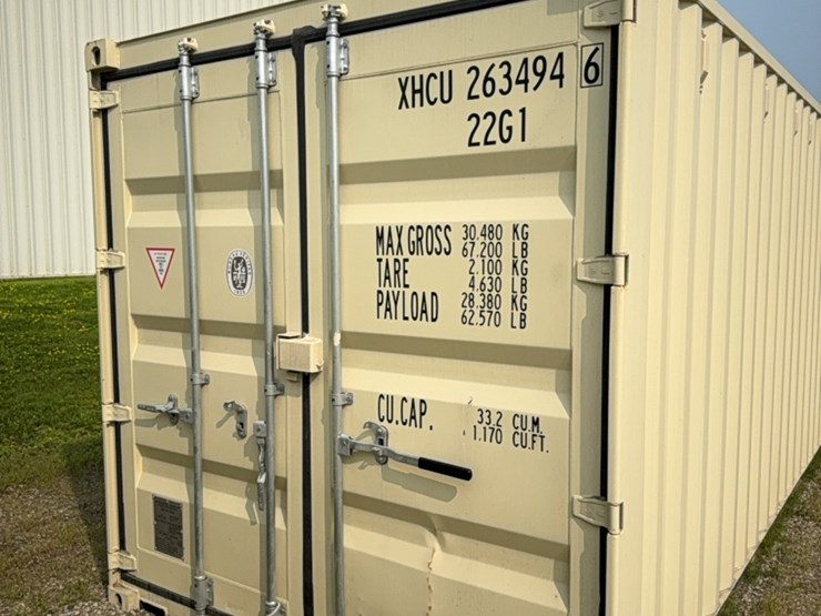 20’-l--x-8’-w-x-8.6’-tall-storage-container-image-2
