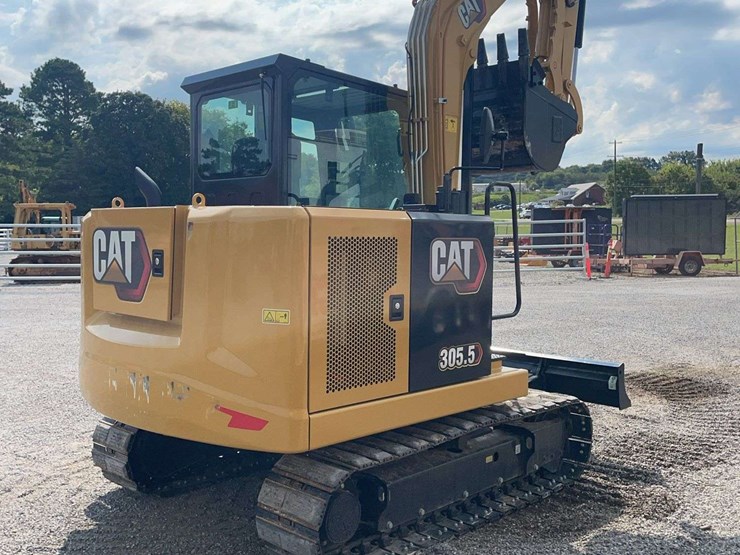 2025-caterpillar-305.5-image-5