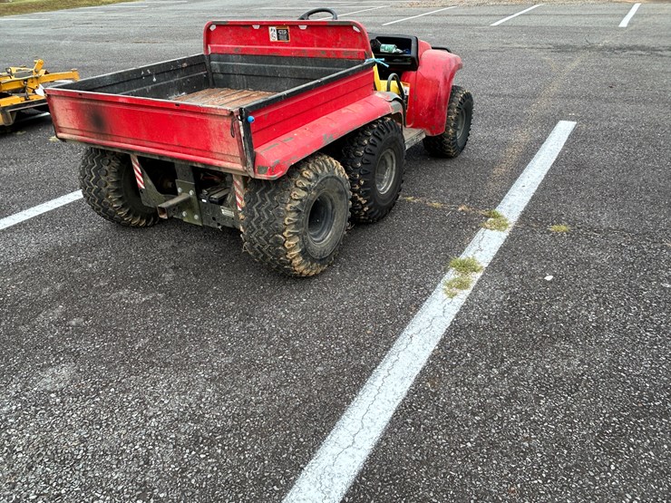 john-deere-gator-image-5