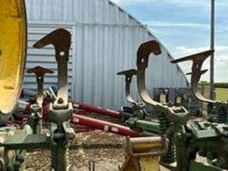 john-deere-85-image-13