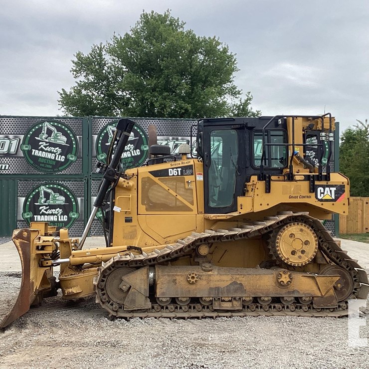 2018 CATERPILLAR D6T LGP